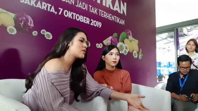 Penggemarnya Hujat Isyana Sarasvati, Raisa Lakukan Hal Tak Terduga