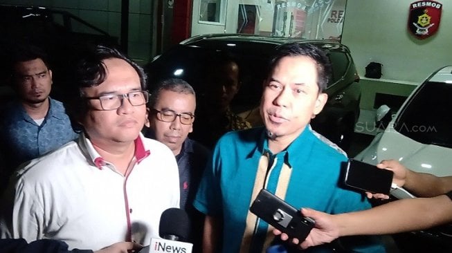 Kasus Penganiayaan Relawan Jokowi, Munarman Belum Lihat Rekaman CCTV Masjid