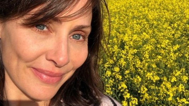 Jalani Bayi Tabung, Natalie Imbruglia Punya Anak di Usia 44 Tahun