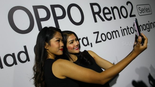 Bawa Desain Tipis, Oppo Pamerkan Tampilan Reno3 Pro 5G