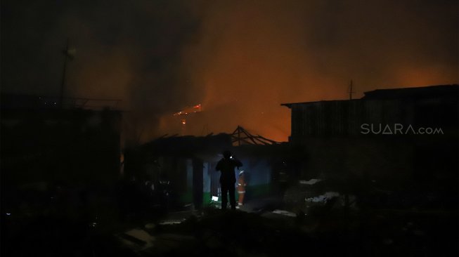 240 Orang Jadi Korban Kebakaran di Cawang: Ya Allah, Cuma Ini yang Tersisa