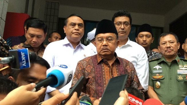 Tak Percaya Wiranto Ditusuk Teroris, JK: Ini Pertama Pejabat Kena Tikam