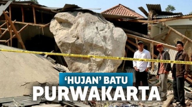 Geger 'Hujan' Batu Besar di Purwakarta Hancurkan Sejumlah Rumah