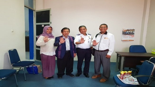 Saatnya Pete-Pete di Makassar Bebas dari Asap Rokok