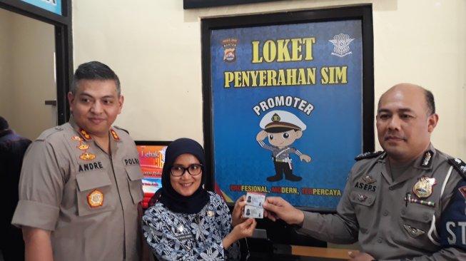 Ada Smart SIM, Forkopimda Ramai-ramai Datangi Satpas Polres Lebak
