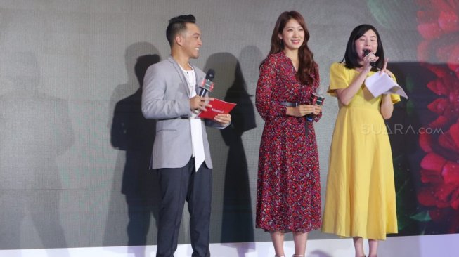 Disambut Meriah, Park Shin Hye Berharap Bisa Gelar Fanmeeting di Indonesia