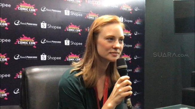 Deborah Ann Woll Bikin Heboh Comic Con 2019 Hari Pertama