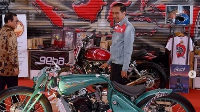 Ingat Jaket Jokowi Gambar Peta Indonesia? Ternyata Desainnya 'Bulletproof'