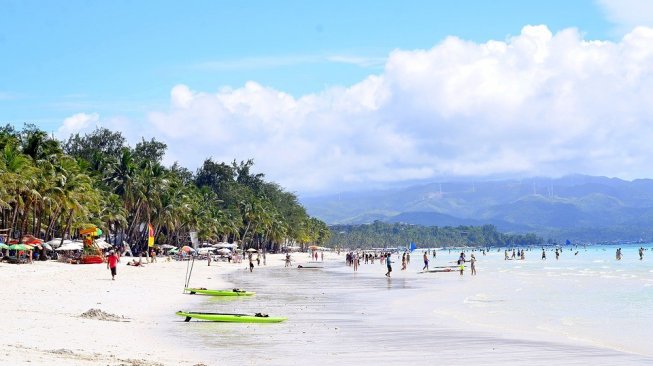 Pantai Boracay di Filipina. (Pixabay/travelphotographer)