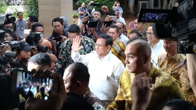 Sambangi Kantor DPP Golkar, Prabowo Temui Airlangga Hartarto