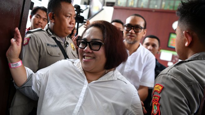 Tanya-Jawab Nunung Srimulat dan Hakim Bikin Pengunjung Sidang Tertawa