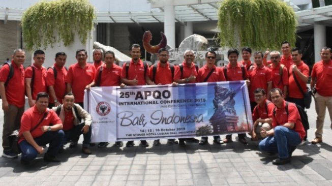 Inovator Semen Padang Borong Empat 3 Stars pada Ajang APQO-IC di Bali