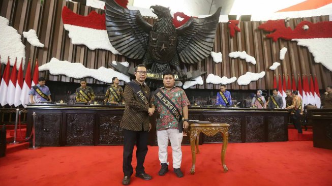 Suasana gladi kotor pelantikan Presiden dan Wakil Presiden di Kompleks Parlemen, Jakarta, Jumat [Suara.com/Arya Manggala]
