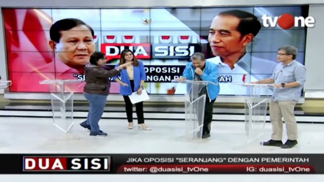 Ketua DPP Partai Nasdem Irma Suryani berdebat dengan Rocky Gerung dalam acara Dua Sisi TV One (Youtube Talk Show tvOne)