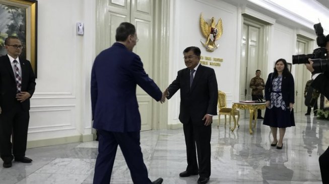 Jusuf Kalla Terima Kunjungan Kehormatan Wapres China di Istana Wapres