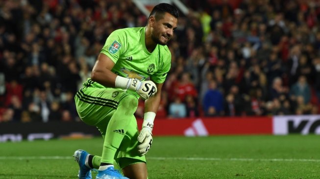 Apes! Sergio Romero Alami Kecelakaan Mobil saat Hendak Latihan