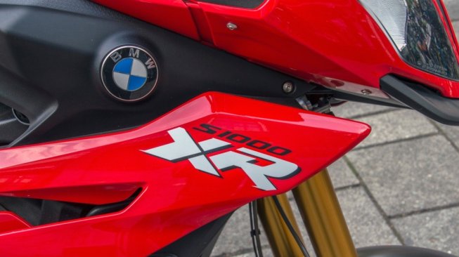 BMW S1000 XR Model 2020 Akan Datang dengan Mesin Baru