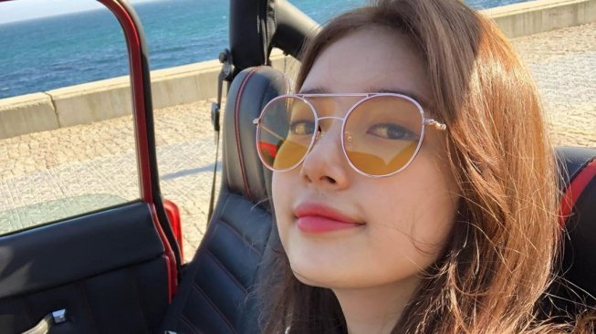 7 Kebiasaan Unik Idol Kpop Saat Tidur, Suzy Bikin Manajer Takut