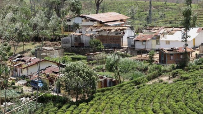 Sedikitnya 1.200 Rumah di Pangalengan Rusak Diterjang Angin Kencang