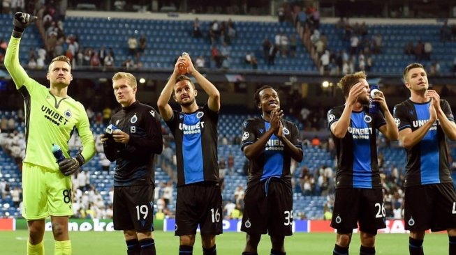 Pemain Club Brugge merayakan hasil imbang dijamu Real Madrid dalam gelaran fase grup Liga Champions 2019/20. (Instagram/@clubbrugge)