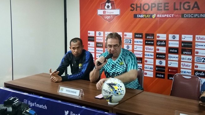 Bhayangkara FC vs Persib Imbang Tanpa Gol, Robert Alberts: Hasil yang Fair