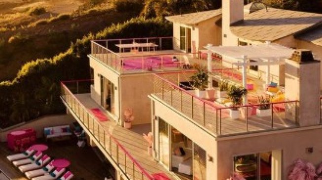 Wow Airbnb Wujudkan Mimpi dengan Hadirkan Rumah  Barbie  di 