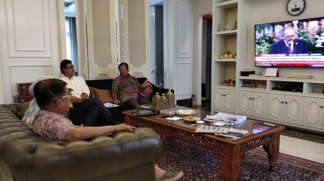 Tonton Pelantikan Kabinet Baru Jokowi di TV, Seluruh Menteri Dikomentari JK