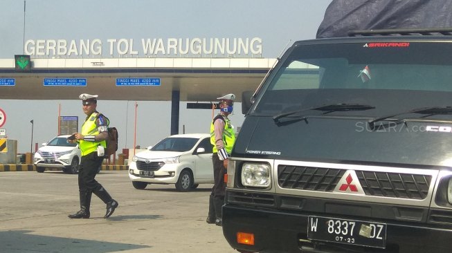 Puluhan Sopir di Tol Trans Jawa Ditilang, Jalani Sidang di Tempat