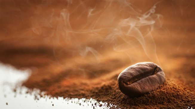 Mengusir Kecoa dengan Kopi. (Shutterstock)
