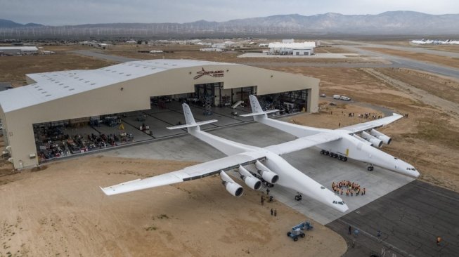 Stratolaunch Systems. [April Keller/Stratolaunch Systems Corp/AFP]