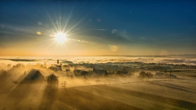 Sambut Sunrise di Tahun Baru, 5 Destinasi Wisata Ini Bisa Jadi Pilihan