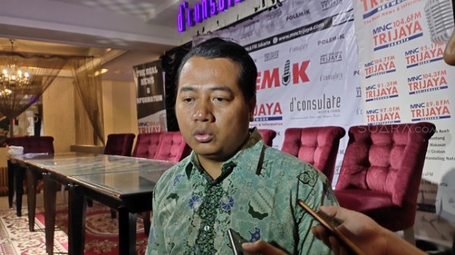  Direktur Eksekutif Parameter Politik Adi Prayitno. (Suara.com/Ria Rizki).