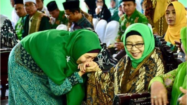 Aklamasi, Ummi Rohmi Kembali Ketua Umum Pimpinan Muslimat NW
