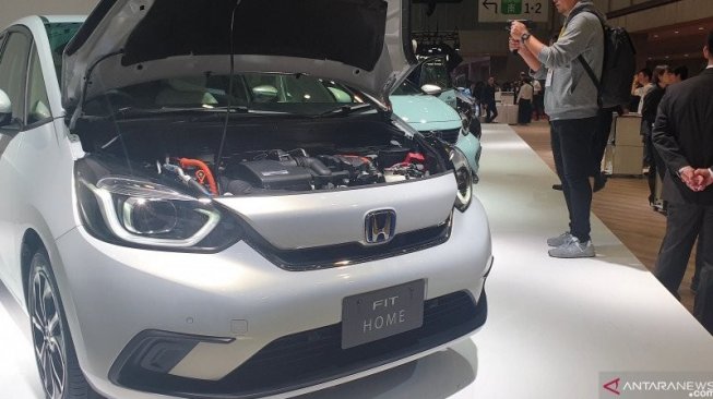 Honda Fit edisi terbaru di Tokyo Motor Show 2019 yang terinspirasi Shiba Inu [ANTARA Foto/News].