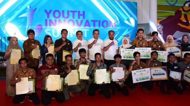 Youth Innovation Summit, Jabar Beri Penghargaan pada Pemuda Berprestasi