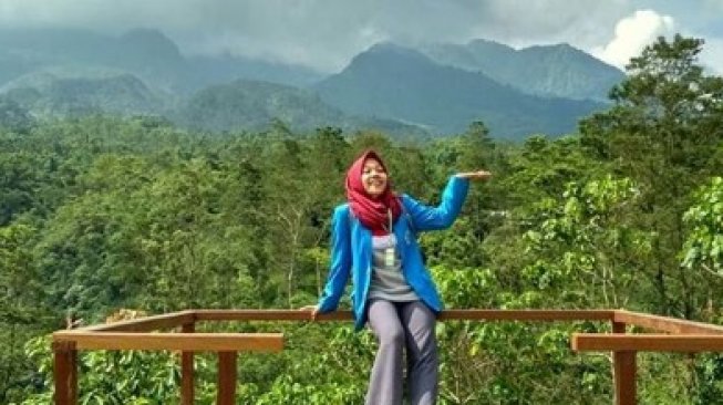 5 Potret Kalikuning Park, Spot Kece untuk Melihat Gagahnya Gunung Merapi