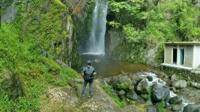 Panoramanya Segarkan Mata dan Pikiran, Begini Indahnya Air Terjun Nai Sogop