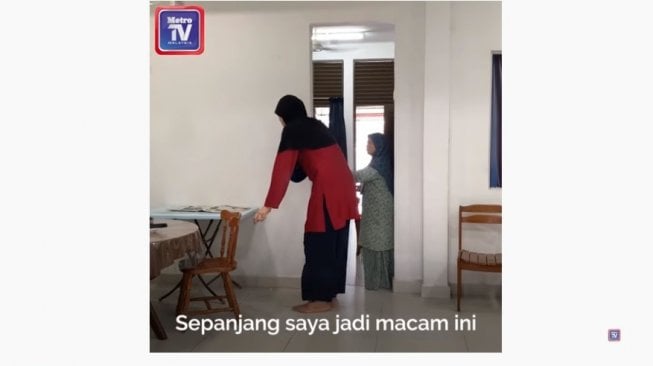 Nur Azleen wanita tertinggi di Malaysia (YouTube/Harian Malaysia)