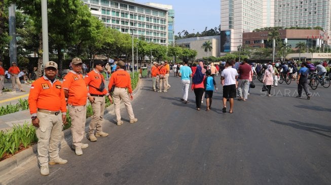 Hadang PKL, 1.150 Satpol PP Jaga Pesta Malam Tahun Baru 2020 di Jakarta