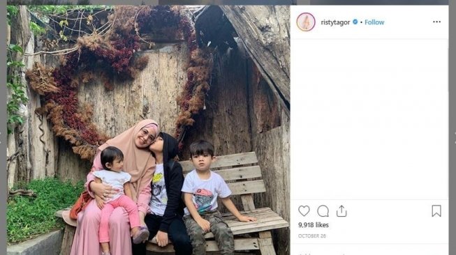 Risty Tagor Liburan di Lembang dengan Anak-anak (instagram.com/ristytagor)