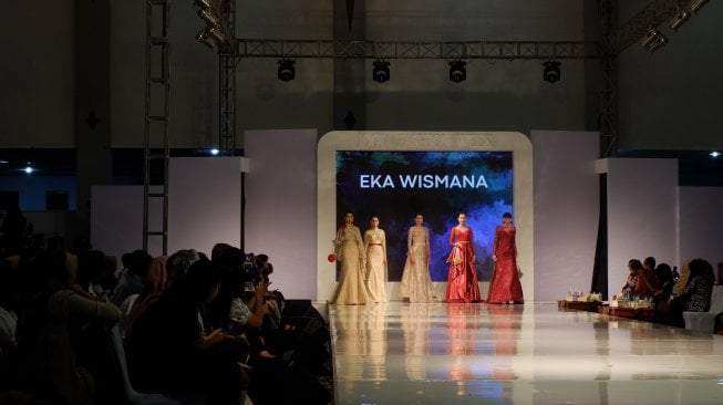 Pagelaran Jogja Fashion Week 2019, Minggu, (03/11/2019). (Suara.com/Kintan Sekarwangi)