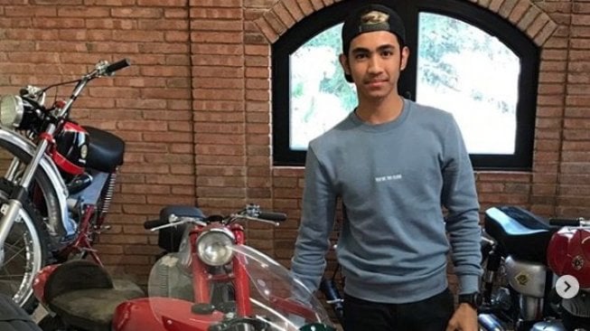 Profil Singkat Andi Gilang, Pebalap Indonesia di Moto2 2020