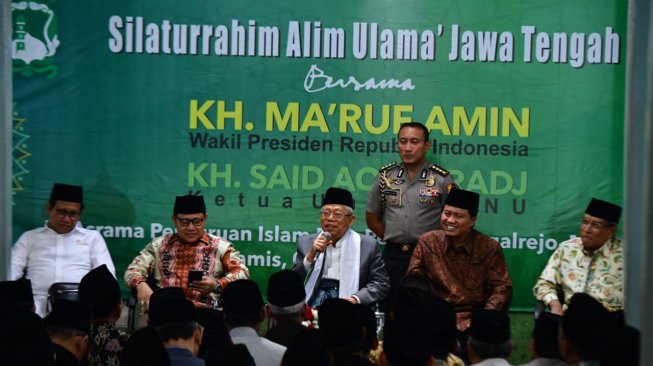 Wakil Presiden Maruf Amin melakukan silahturahmi bersama para kyai di pesantren Tegalrejo, Magelang, Jawa Tengah, Kamis (7/11/2019). (Dok. Setwapres)