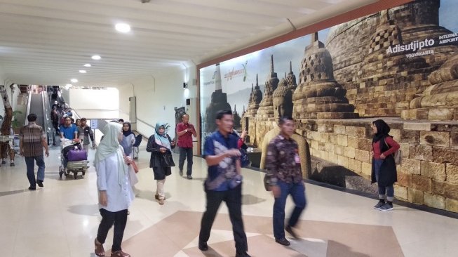 Suasana Bandara Adisucipto Yogyakarta - (SUARA/Baktora)