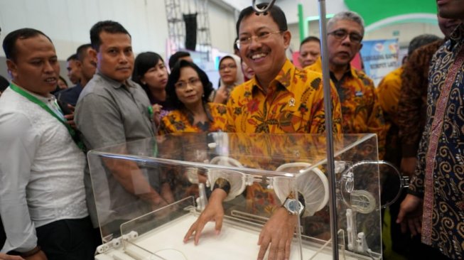 Menteri Kesehatan Terawan Agus Putranto dalam rangkaian acara Hari Kesehatan Nasional ke-55 di ICE BSD, Tangerang, Sabtu (9/11/2019). (Dok. Kemenkes)