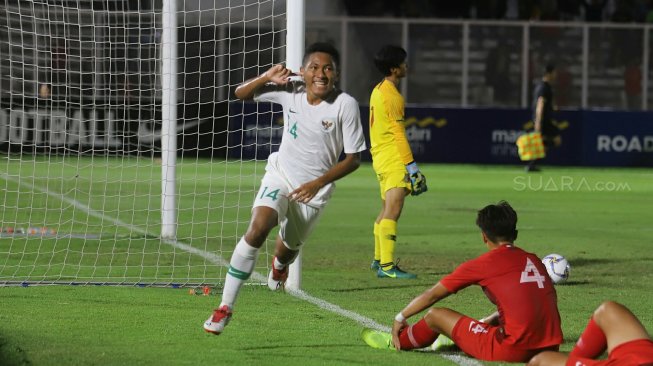 5 Berita Hits Bola : Timnas Indonesia U-19 Menang Telak Atas Hong Kong