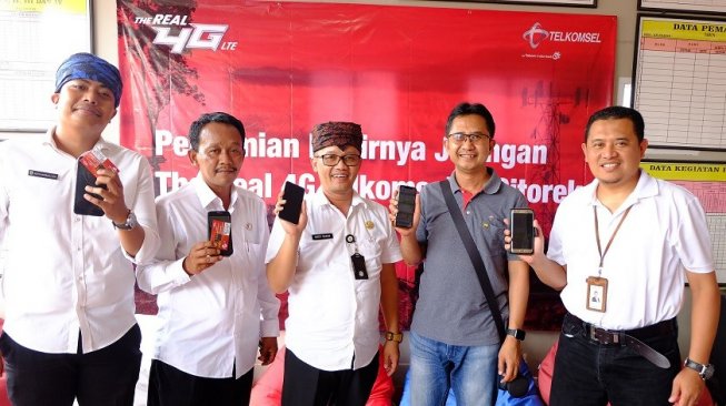 Telkomsel hadirkan internet 4G di Negeri di Atas Awan. [Telkomsel]