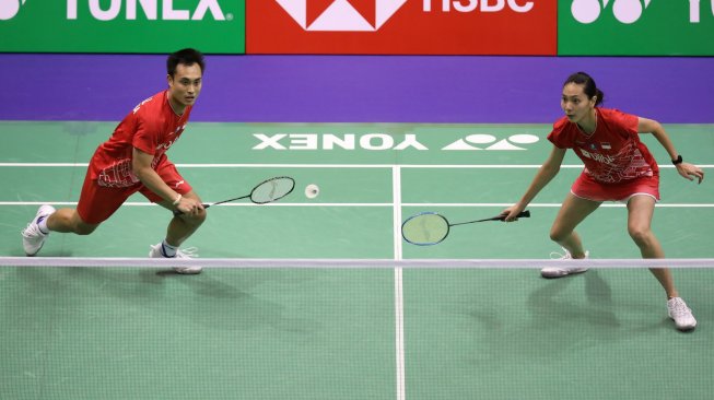 Pasangan ganda campuran Indonesia, Hafiz Faizal/Gloria Emanuelle Widjaja, melaju ke babak kedua Hong Kong Open 2019 usai mengalahkan Wang Chi-Lin/Cheng Chi Ya (China Taipei), Selasa (12/11). [Humas PBSI]