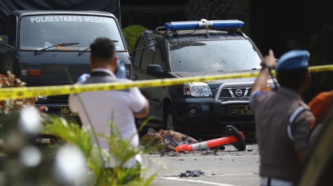 Pelaku Bom Bunuh Diri Polrestabes Medan Masih Berusia 24 Tahun