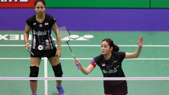 Pasangan ganda putri Indonesia, Ni Ketut Mahadewi Istarani/Tania Oktaviani Kusumah, kalah di babak kedua Hong Kong Open 2019 dari Lee So Hee/Shin Seung Chan (Korsel), Kamis (14/11). [Humas PBSI]